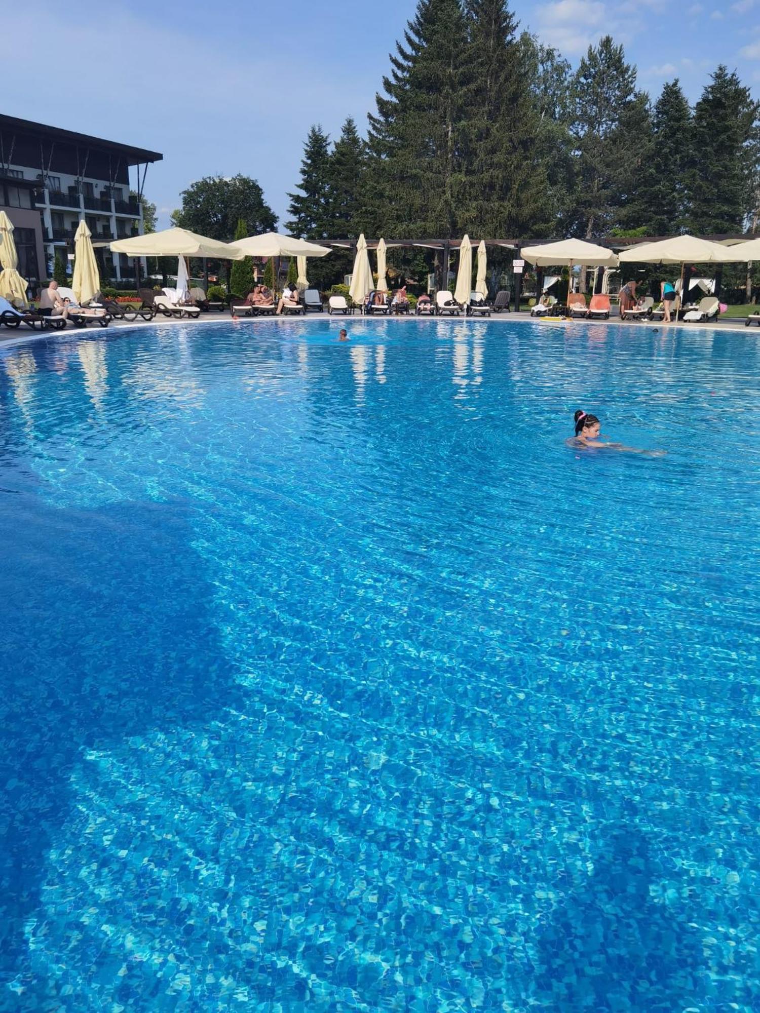 Spa Hotel Belchin Garden Exterior foto