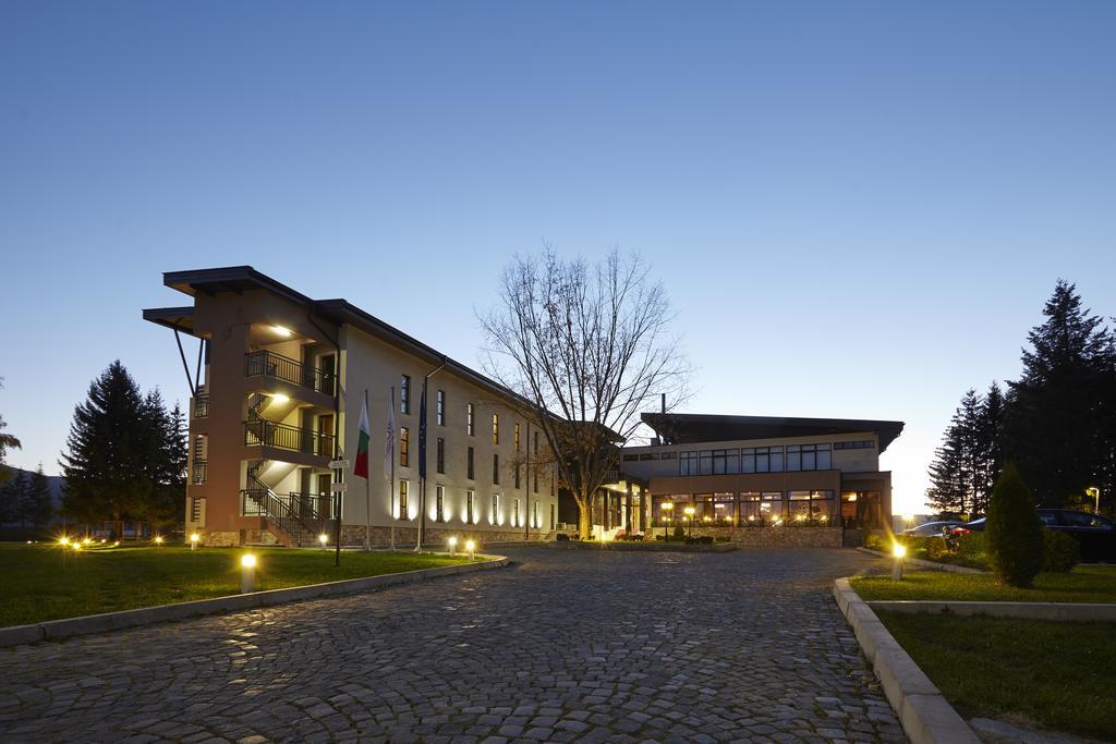 Spa Hotel Belchin Garden Exterior foto